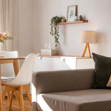 Apartment Haus No 17 *
